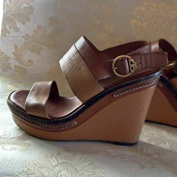 Size 5M TORY BURCH
Leather Slingback Sandals - Picture 7 of 10